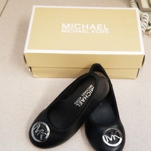 NEW IN BOX MICHAEL Michael Kors Fari GIRLS flats